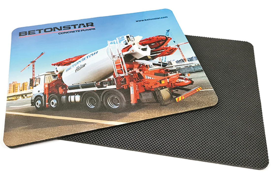 Nova Taban Mousepad