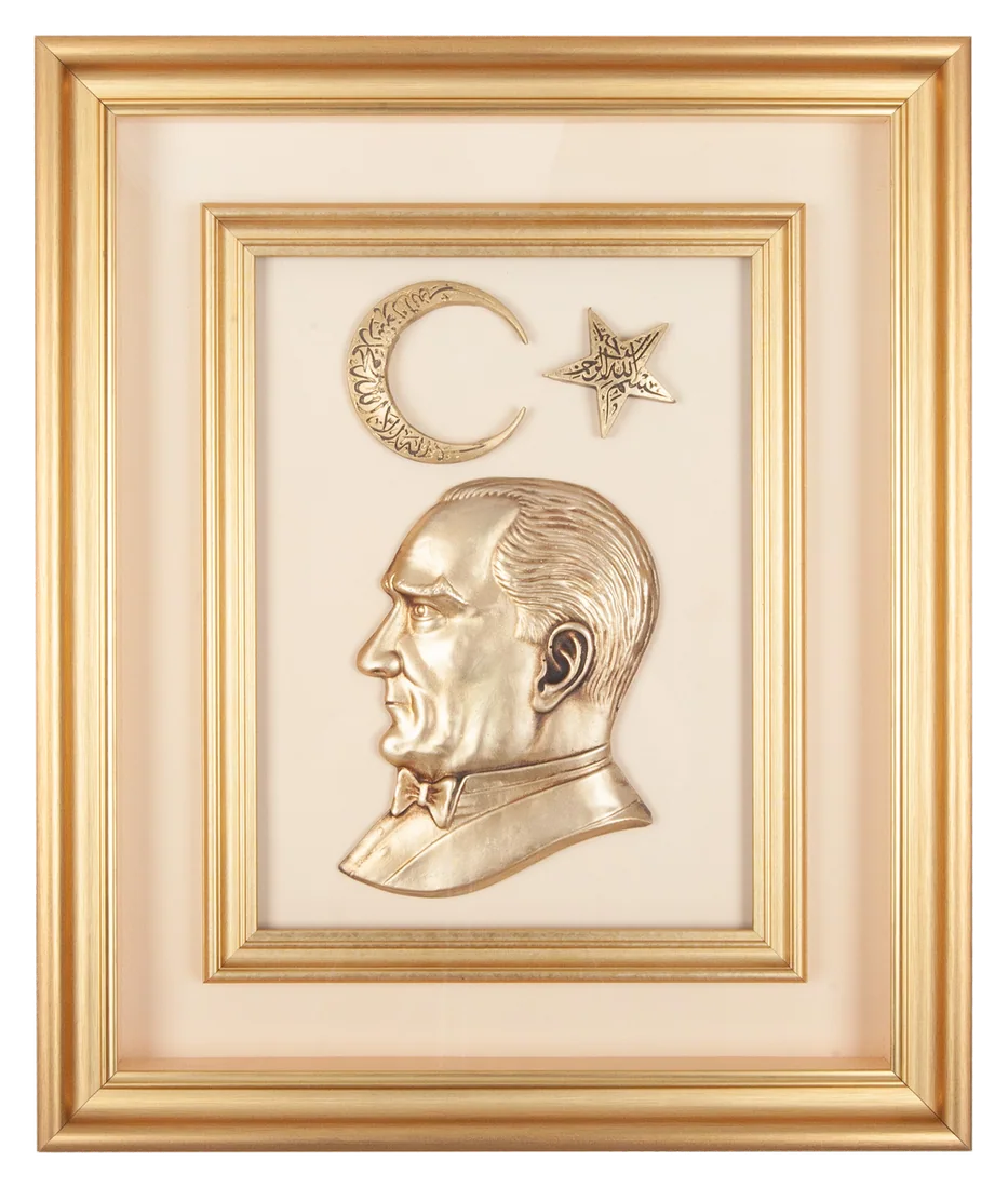 Öncü Atatürk Kabartmalı Tablo, bej
